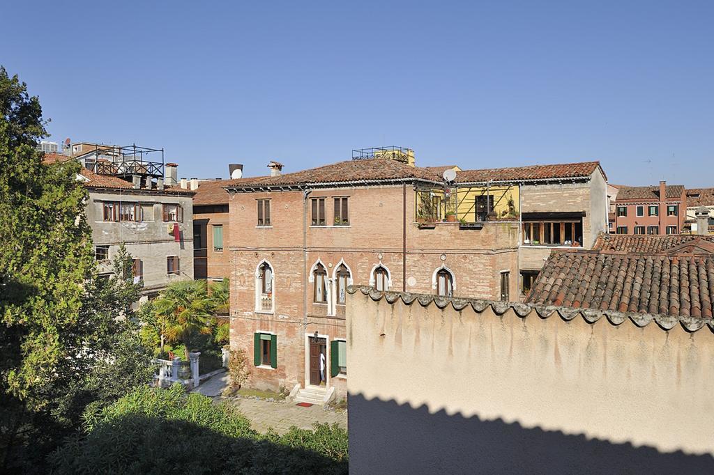 Venice Garden View Apartments Bagian luar foto