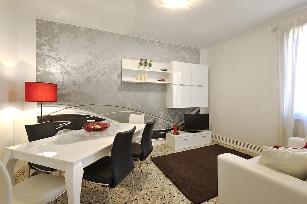 Venice Garden View Apartments Bagian luar foto